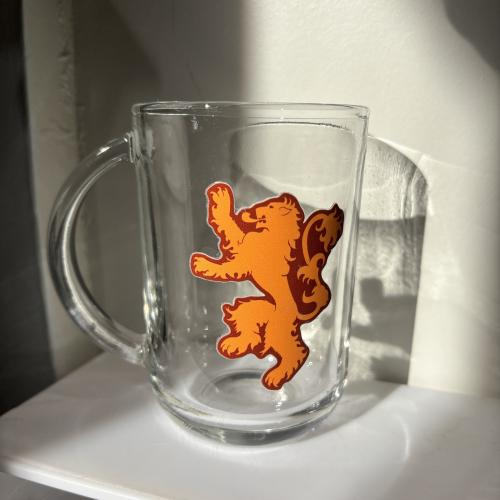 كوب لانستر الشعار