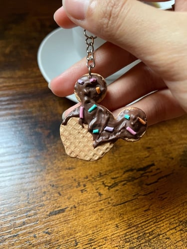 ميدالية ميكي ماوس