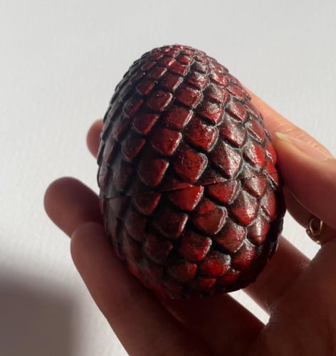 علبه بيضه التنين-صغيره-