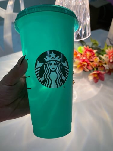 كوب ستار بكس أخضر