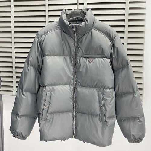 جاكيت برادا