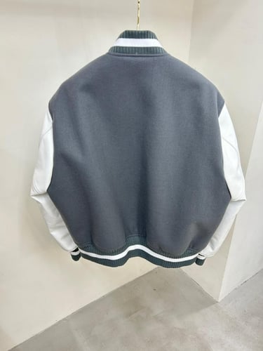 جاكيت جفنشي