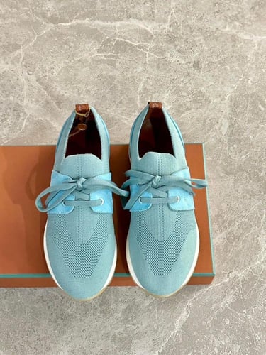 حذاء لوربيانا