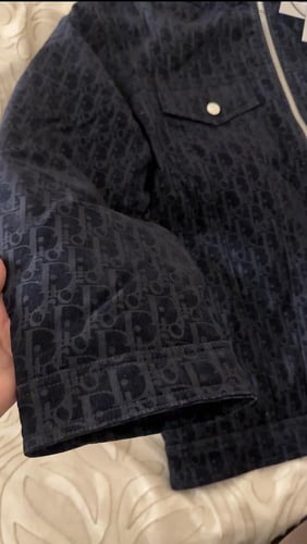 جاكيت ديور (تسليم فوري )