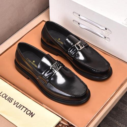 حذاء LV