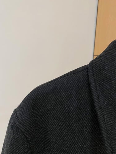 جاكيت لوربيانا