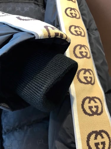 جاكيت قوتشي