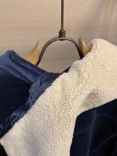 جاكيت برادا