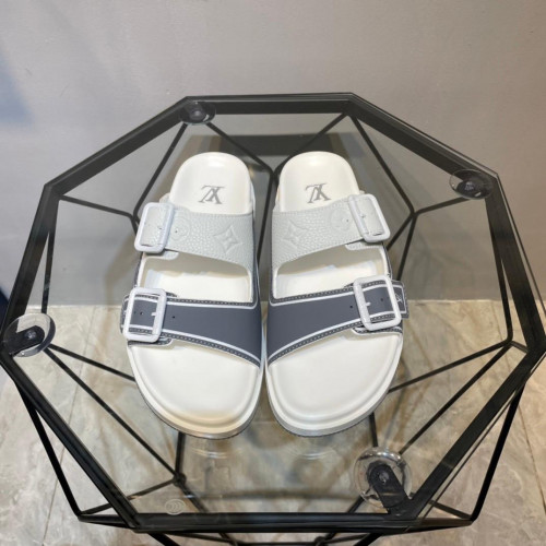 سليبر LV