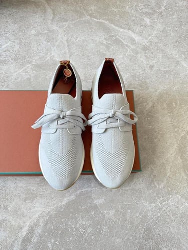 حذاء لوربيانا