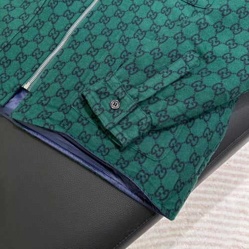 جاكيت قوتشي