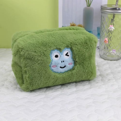 شنطة مكياج شخصيات سانريو