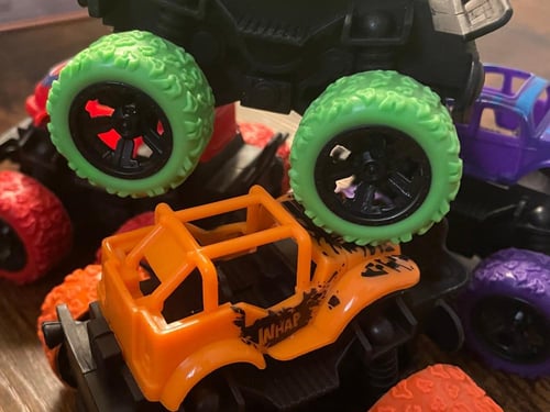 الالعاب اطفال - سيارة بلون عشوائي