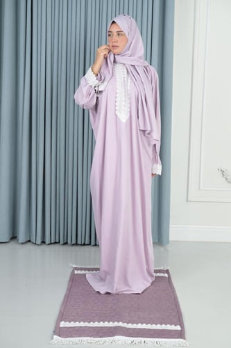 شرشف بكلفة أنيقة مع سجادة وسحاب ناعم