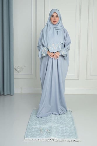 شرشف صلاة مطرز سحّاب وسجادة