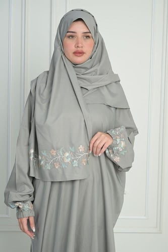 شرشف صلاة مطرز سحّاب وسجادة