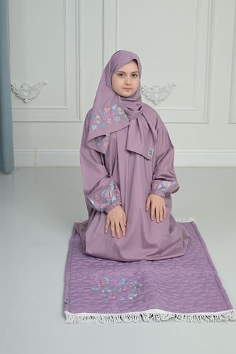 شرشف صلاة بناتي مطرز وسجادة - سحّاب