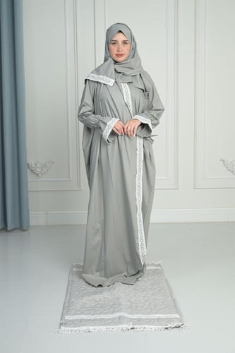 شرشف صلاة مشلح بكلف أنيقة مع سجادة