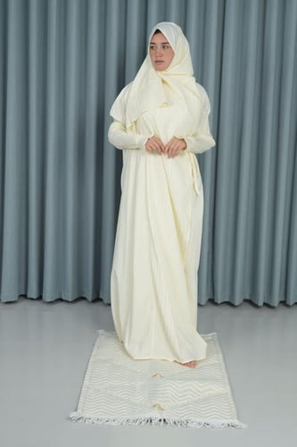 شرشف صلاة بكسرات أنيقة مشلح مع سجادة