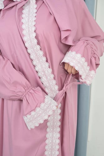 شرشف صلاة مشلح بكلف أنيقة مع سجادة