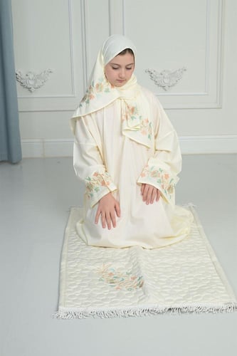 شرشف صلاة بناتي مطرز وسجادة - سحّاب