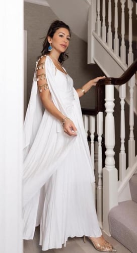 فستان نسائي