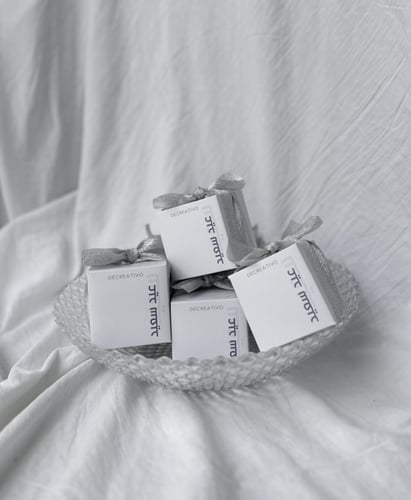 بوكسات صغيرة للتوزيعات 12 حبه - مع تعبئة