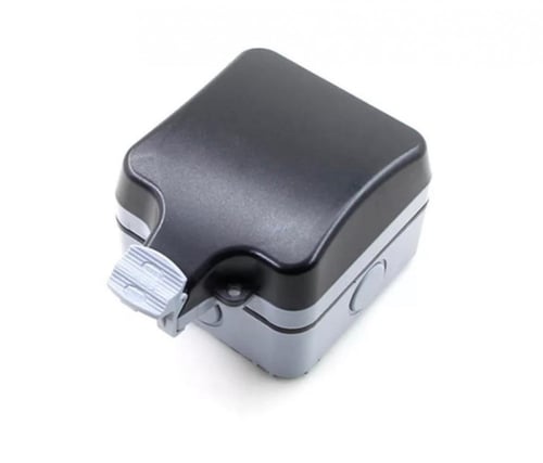 علبة حماية IP66 لحماية الافياش والمفاتيح من الغبار...