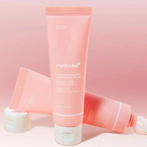 كريم مرطب بحمض الهيالورونيك الوردي من ميديكيوب -50...