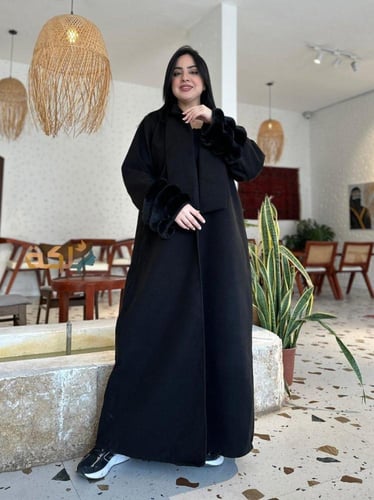 فروة نسائية شتوية جوخ فاخر مع فرو ناعم