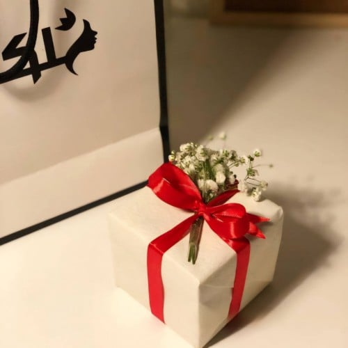 بسيطة ولطيفة – تغليف الهدايا بأناقة وبساطة