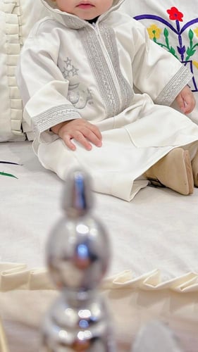 ثوب اطفال بالاسم بتصميم مغربي