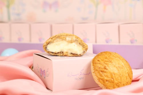 استاند كليجا بروليه بثيم العيد