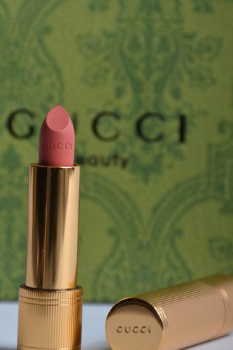 روج قوتشي ميني مع الكيس