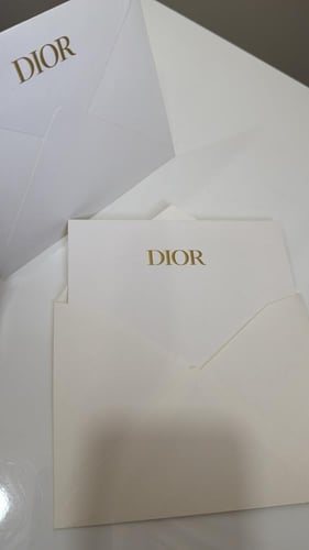 كرت ديور اهداء