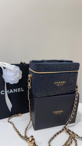 شنطة شانيل مع الكيس ( كحلي )