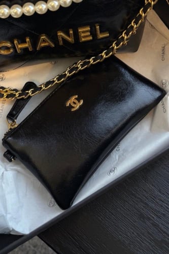 شنطة شانيل مع البوكس