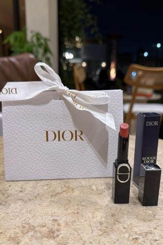 روج ديور الجديد مع الكيس