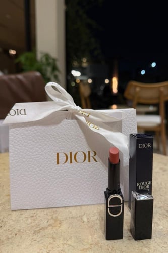 روج ديور الجديد مع الكيس