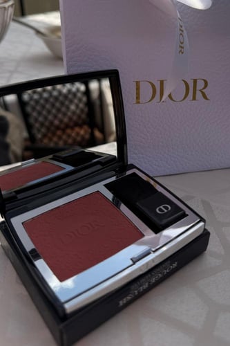 بلشر ديور مع الكيس