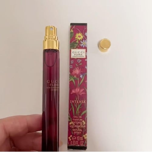 عطر قوتشي ١٠ مل مع كيس و عبارة ( عيد سعيد )