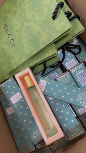 عطر قوتشي ميمورا 7مل رول