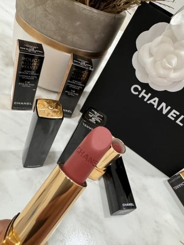 روج شانيل حجم كبير مع الكيس