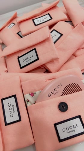 مشط قوتشي مع الكيس