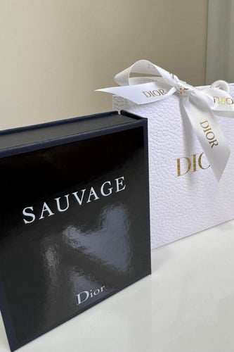 عطر 10 مل رجالي + لوشن 20 mlمع الكيس