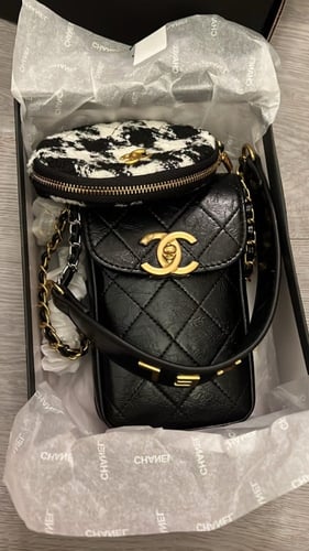 شنطة شانيل مع البوكس