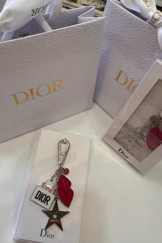 ميدليه ديور مع الكيس