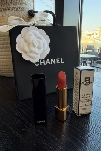 روج شانيل الجديد حجم كبير