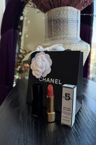 روج شانيل الجديد حجم كبير