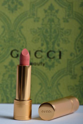 روج قوتشي ميني مع الكيس